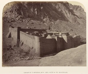 Kloster St. Katharina, mit Jebel Musa im Hintergrund